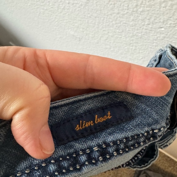 Seven7 Slim Boot Jeans - Picture 6 of 7